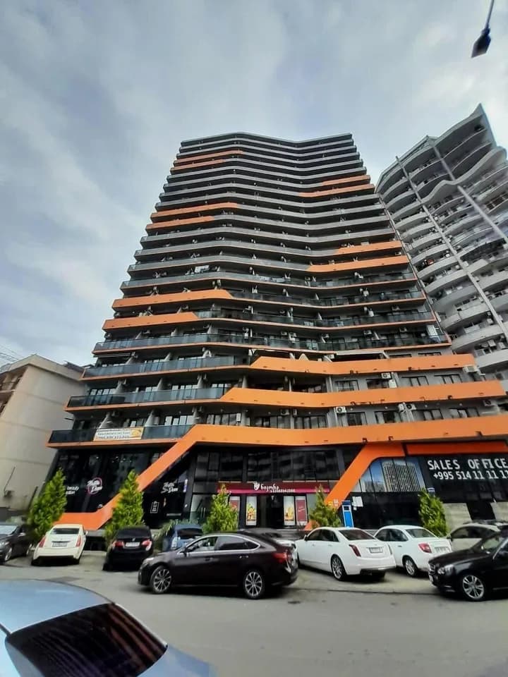 Next Orange One - Photo 2