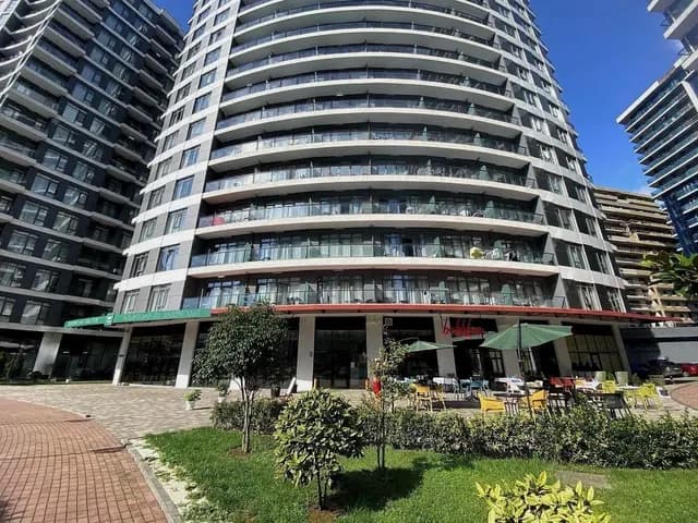 Bianca Batumi - Photo 5