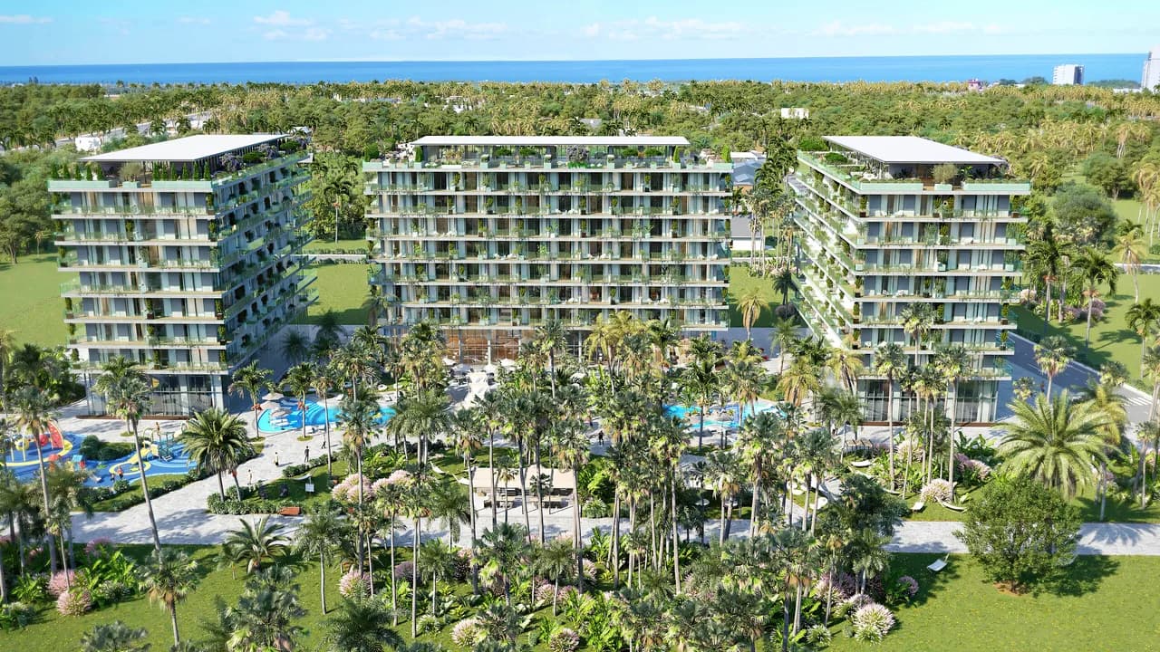 Lagoon Resort - Photo 1