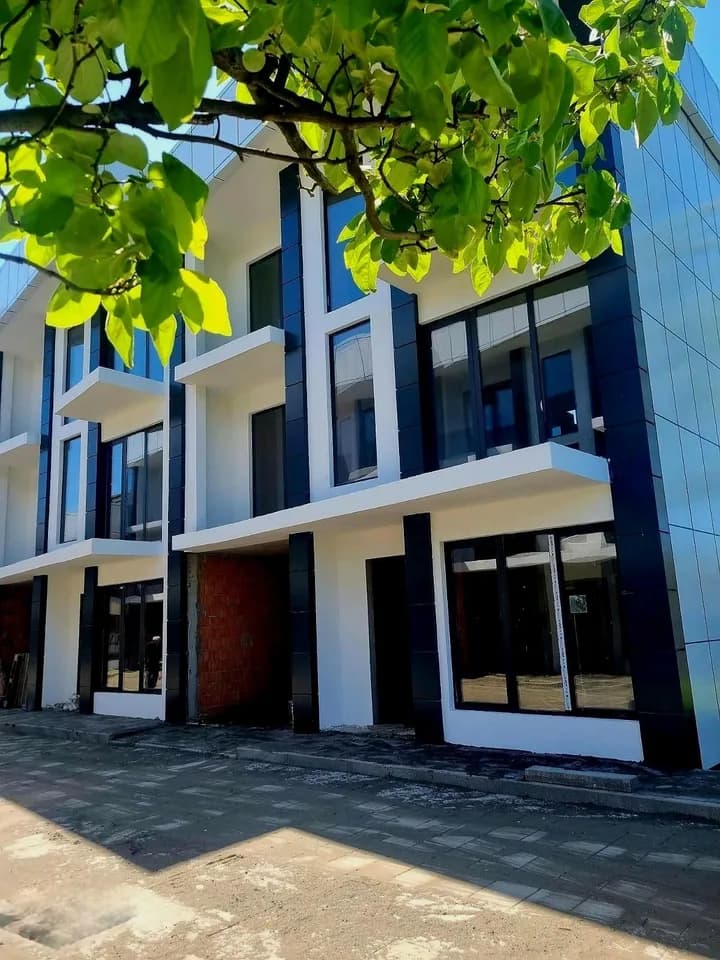 Parkside Villas - Photo 2