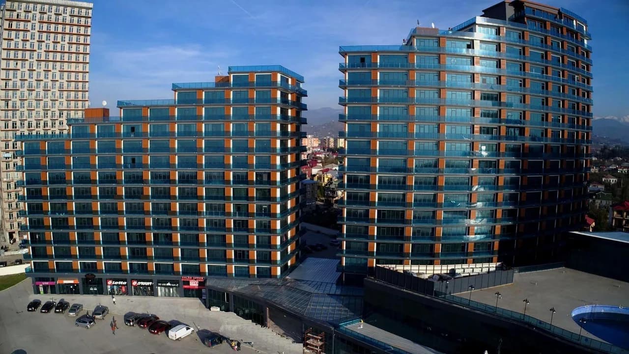 Metro City Residence - Photo 2
